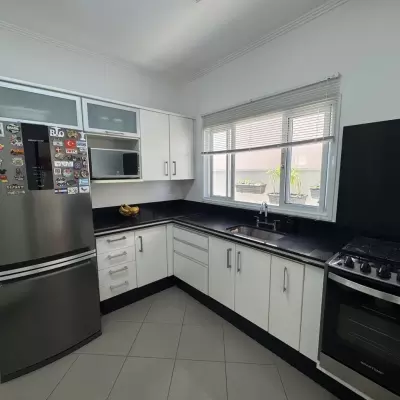 Casa � venda no condom�nio Terras do Oriente em Valinhos SP