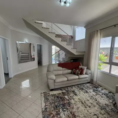 Casa � venda no condom�nio Terras do Oriente em Valinhos SP