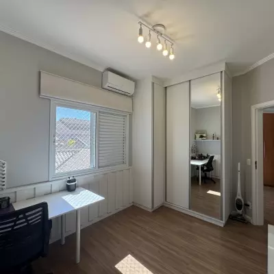 Casa � venda no condom�nio Terras do Oriente em Valinhos SP