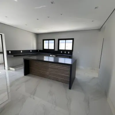 Casa � venda no Condom�nio Residencial Quer�ncia em Valinhos