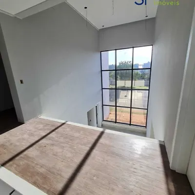 Casa de alto padro no Condomnio Residencial Querncia Valinhos